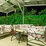 Villa Secluded With Private Pool For Families