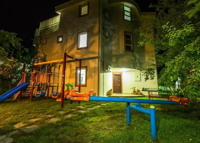 Secluded With Private Pool For Families * 카스