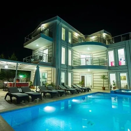 וילה Secluded With Private Pool For Families קס
