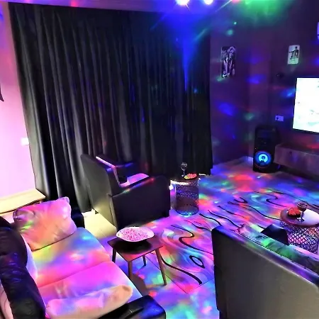 Secluded With Private Pool For Families 别墅 卡斯