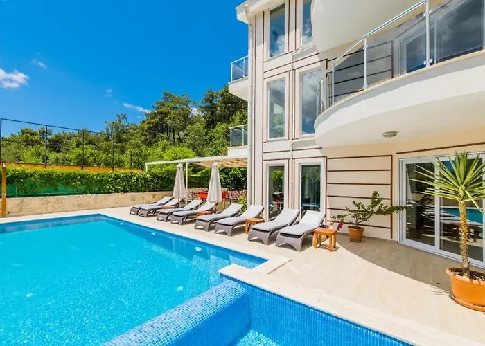 Secluded With Private Pool For Families 卡斯