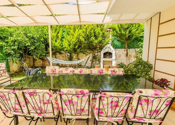 别墅 Secluded With Private Pool For Families 卡斯